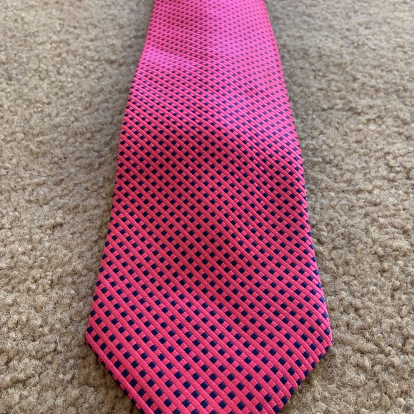 Brooks brothers tie. 100% silk - Picture 2 of 3
